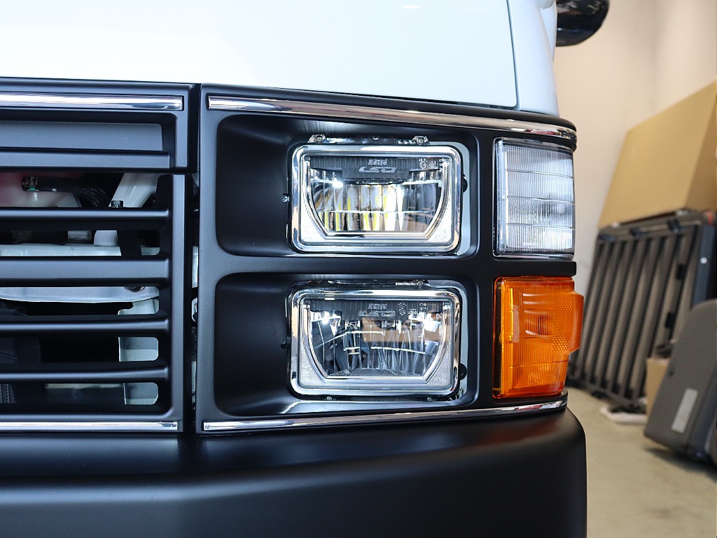 【Renoca CoastLines/激レア車 コミューターGL3ナンバー10人乗り変更】嬉しいディーゼルエンジン♪