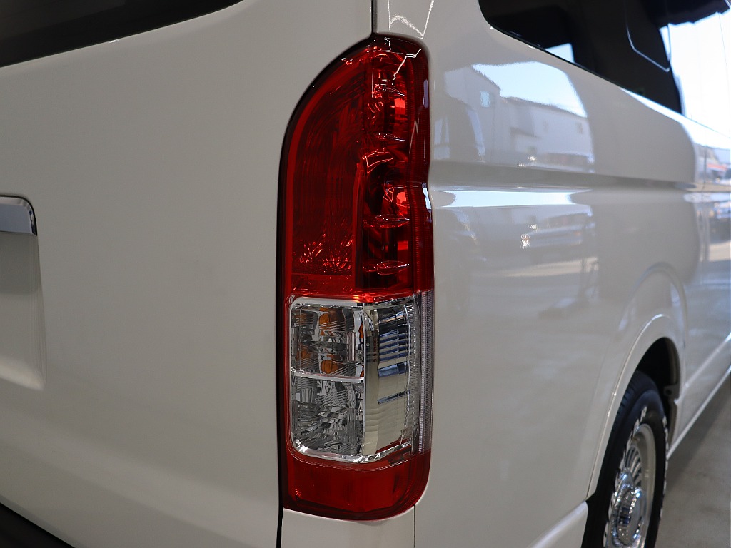 【Renoca CoastLines/激レア車 コミューターGL3ナンバー10人乗り変更】嬉しいディーゼルエンジン♪