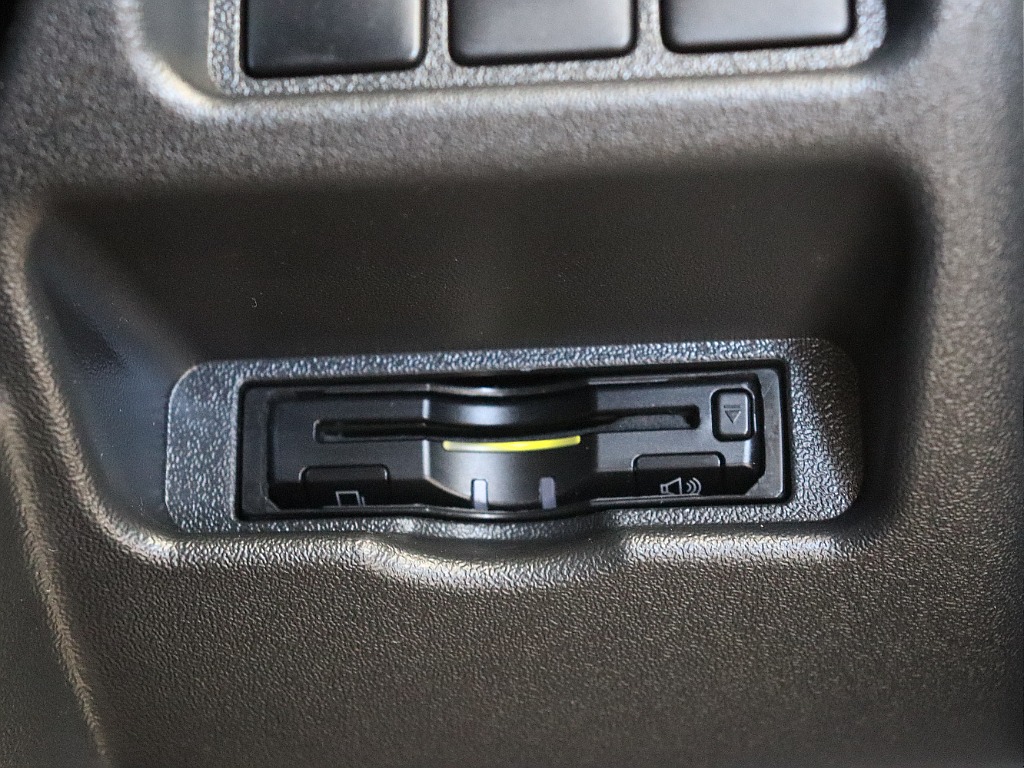 トヨタ ハイエースバン(23枚目)