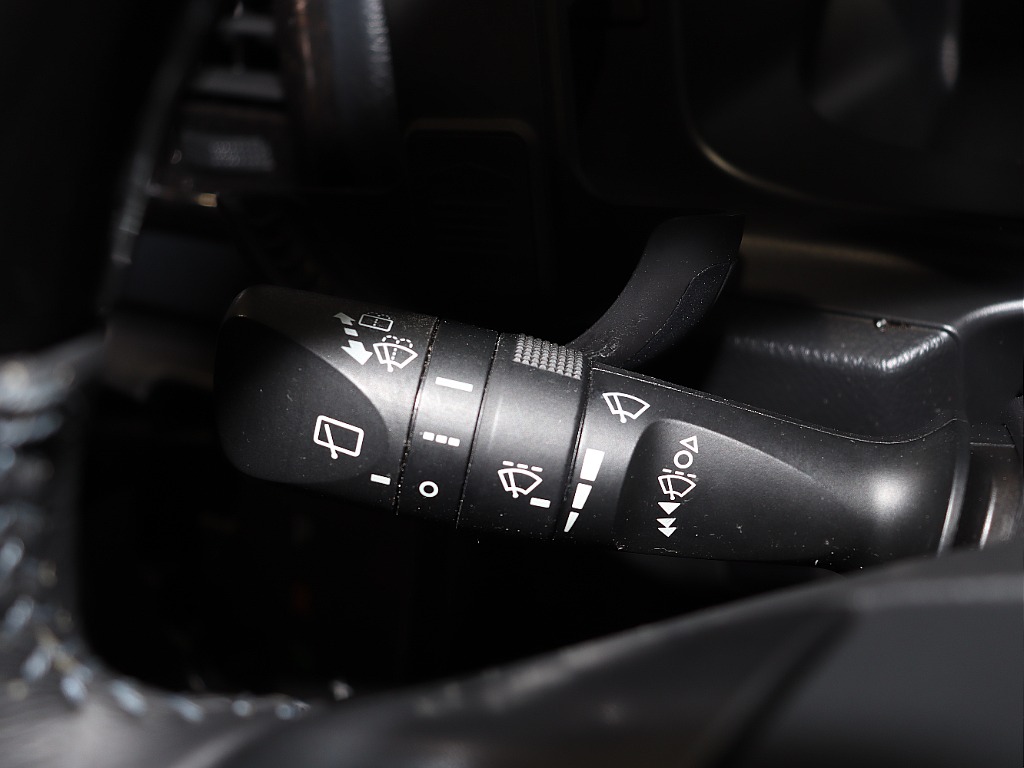 トヨタ ハイエースバン(26枚目)