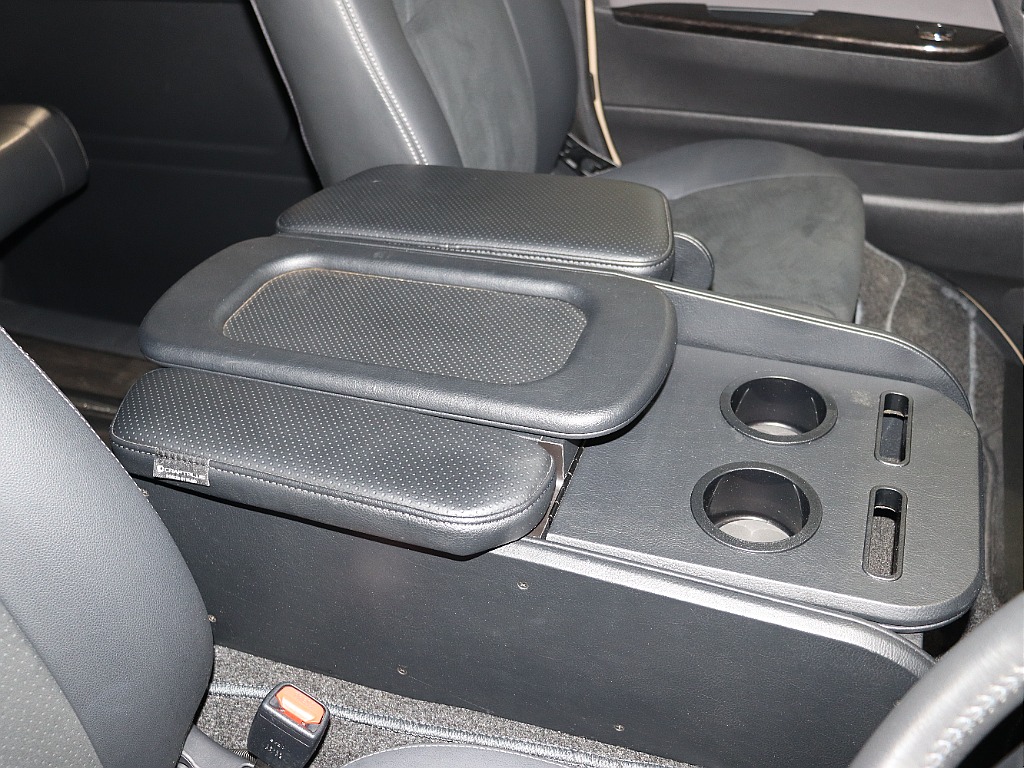 トヨタ ハイエースバン(32枚目)