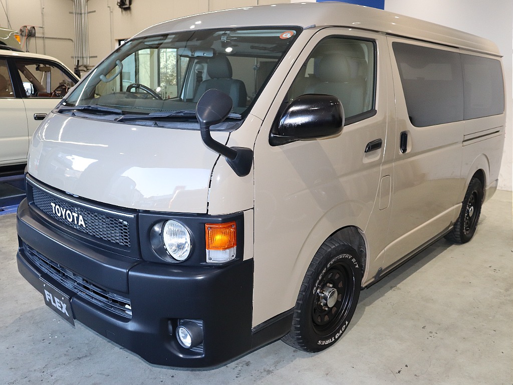 買取直販・希少シートアレンジ1ナンバー8人乗り♪嬉しいディーゼルエンジン♪