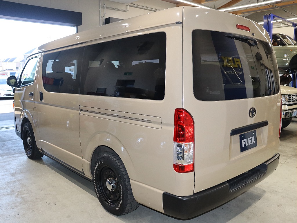 買取直販・希少シートアレンジ1ナンバー8人乗り♪嬉しいディーゼルエンジン♪