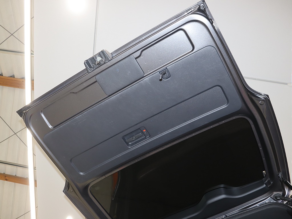 Renoca CoastLines・角目フェイス・角目LEDヘッドライト・廃盤カラーガンメタ