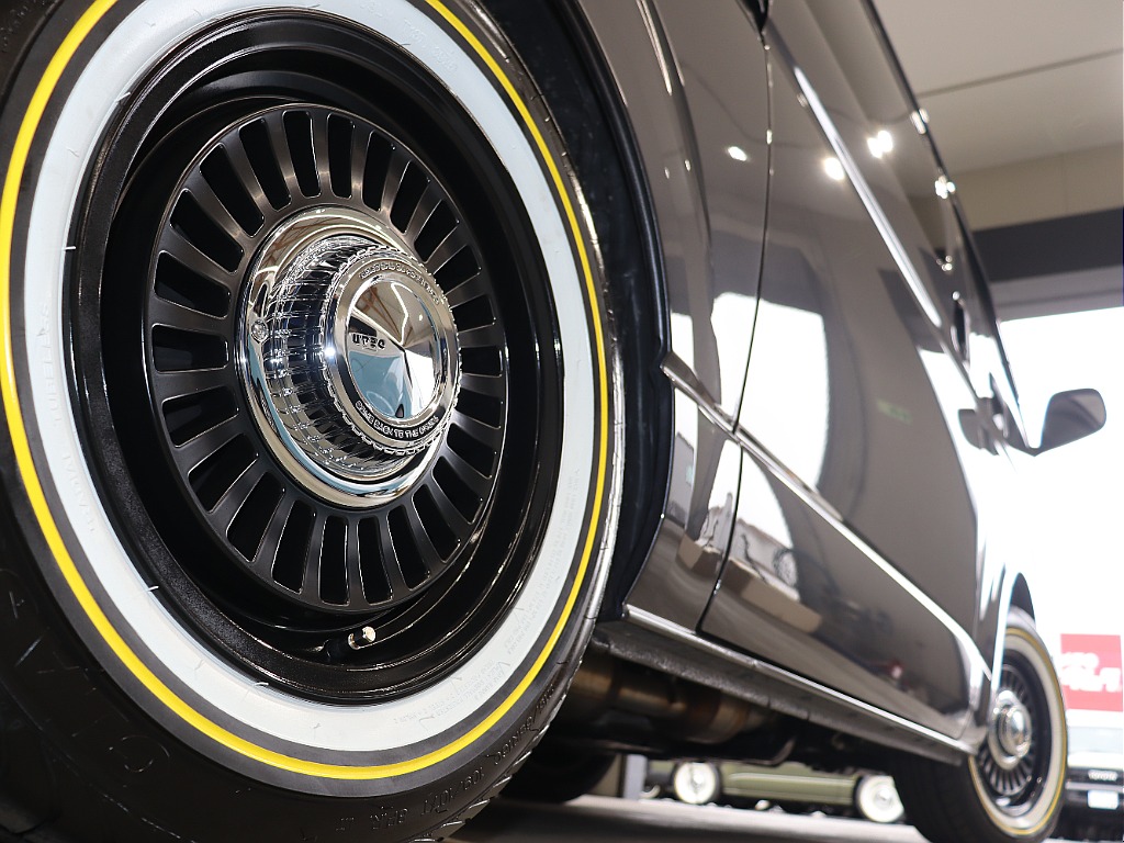 Renoca CoastLines・角目フェイス・角目LEDヘッドライト・廃盤カラーガンメタ