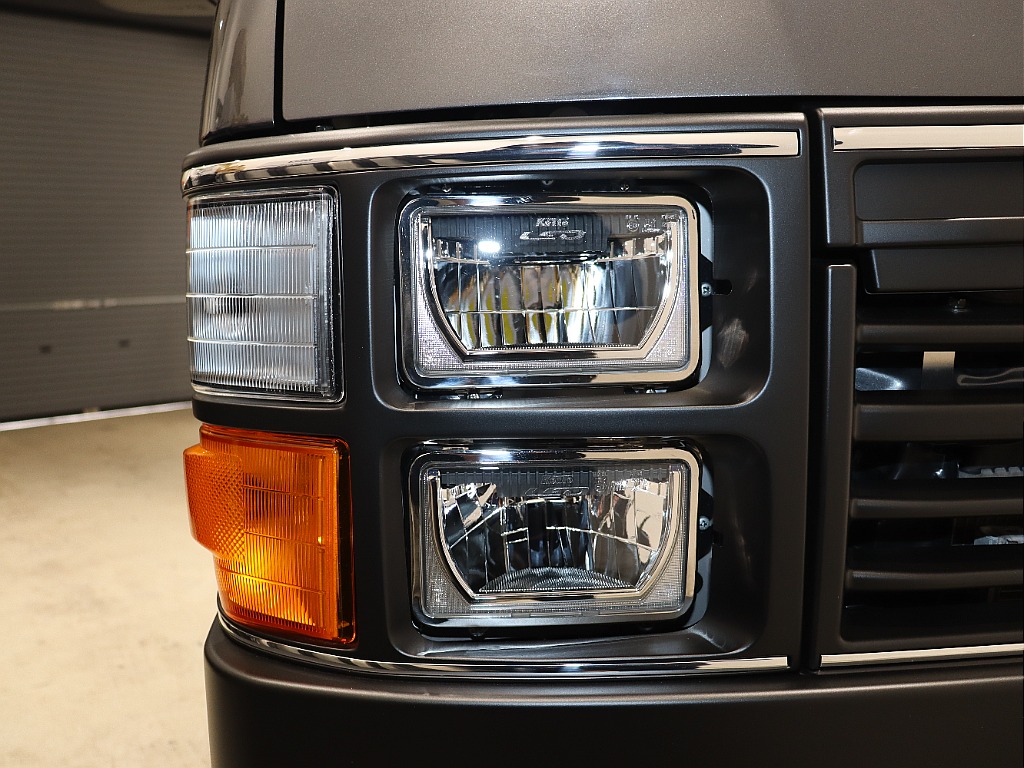 Renoca CoastLines・角目フェイス・角目LEDヘッドライト・廃盤カラーガンメタ