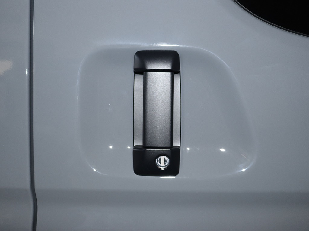 Renoca CoastLines/R1年ワイドバンDARKPRIMEⅡガソリン4WD・角目フェイス・ナルドグレーペイント