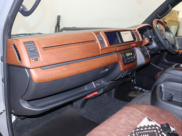 Renoca CoastLines/R1年ワイドバンDARKPRIMEⅡガソリン4WD・角目フェイス・ナルドグレーペイント