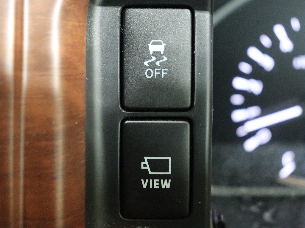 【Renoca CoastLines/R5年ワゴンGL4WD】純正ブラック×角目LEDフェイス♪高額大画面ツインモニター付き♪【全国納車可】