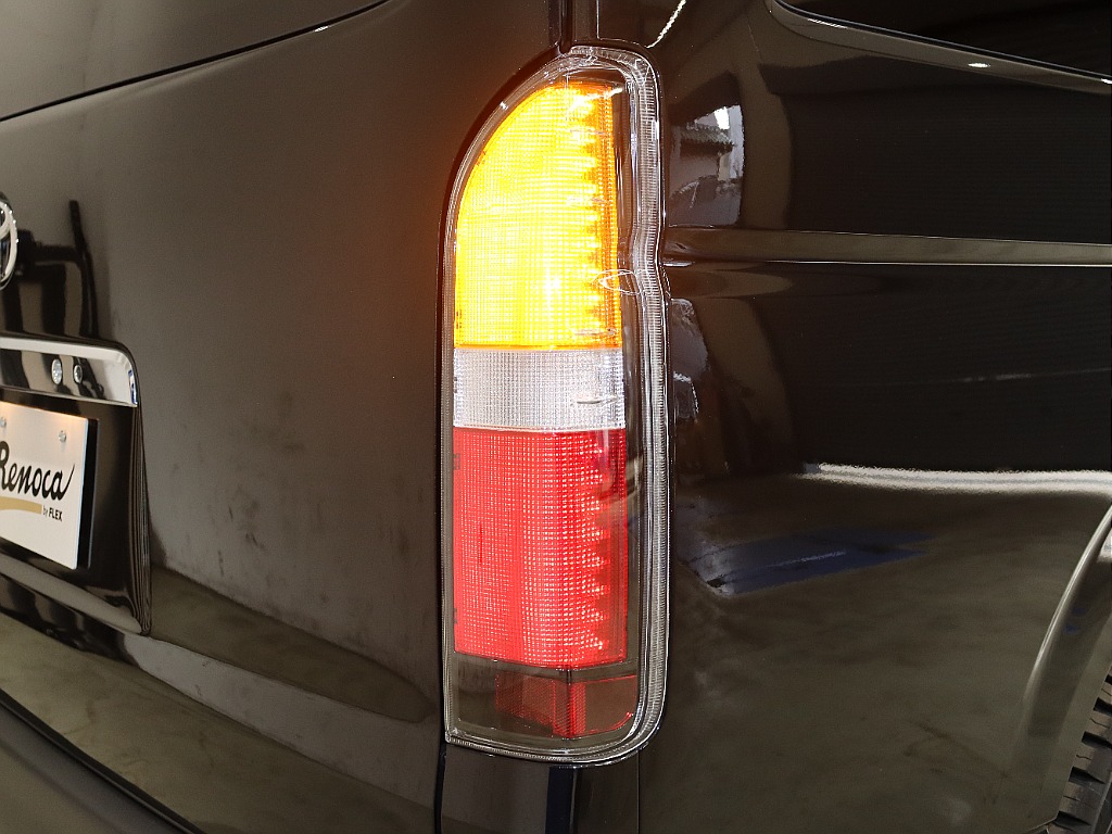 【Renoca CoastLines/R5年ワゴンGL4WD】純正ブラック×角目LEDフェイス♪高額大画面ツインモニター付き♪【全国納車可】