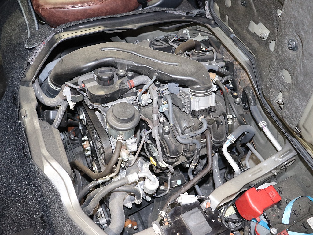 【Renoca CoastLines/R5年ワゴンGL4WD】純正ブラック×角目LEDフェイス♪高額大画面ツインモニター付き♪【全国納車可】