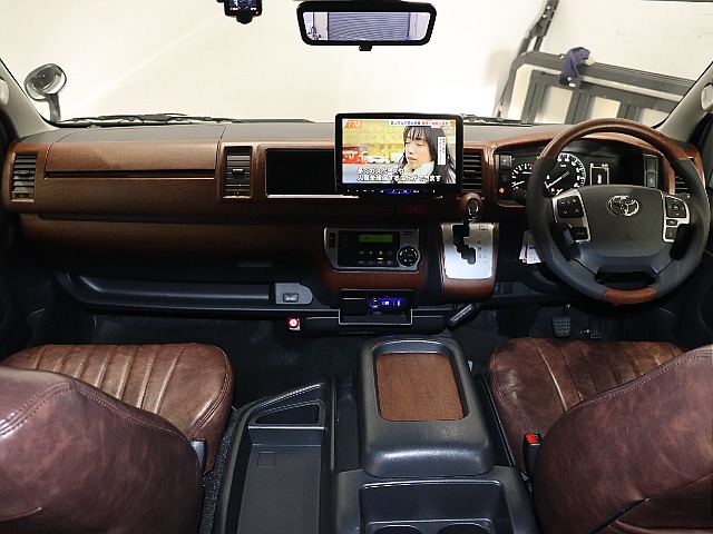 【Renoca CoastLines/R5年ワゴンGL4WD】純正ブラック×角目LEDフェイス♪高額大画面ツインモニター付き♪【全国納車可】