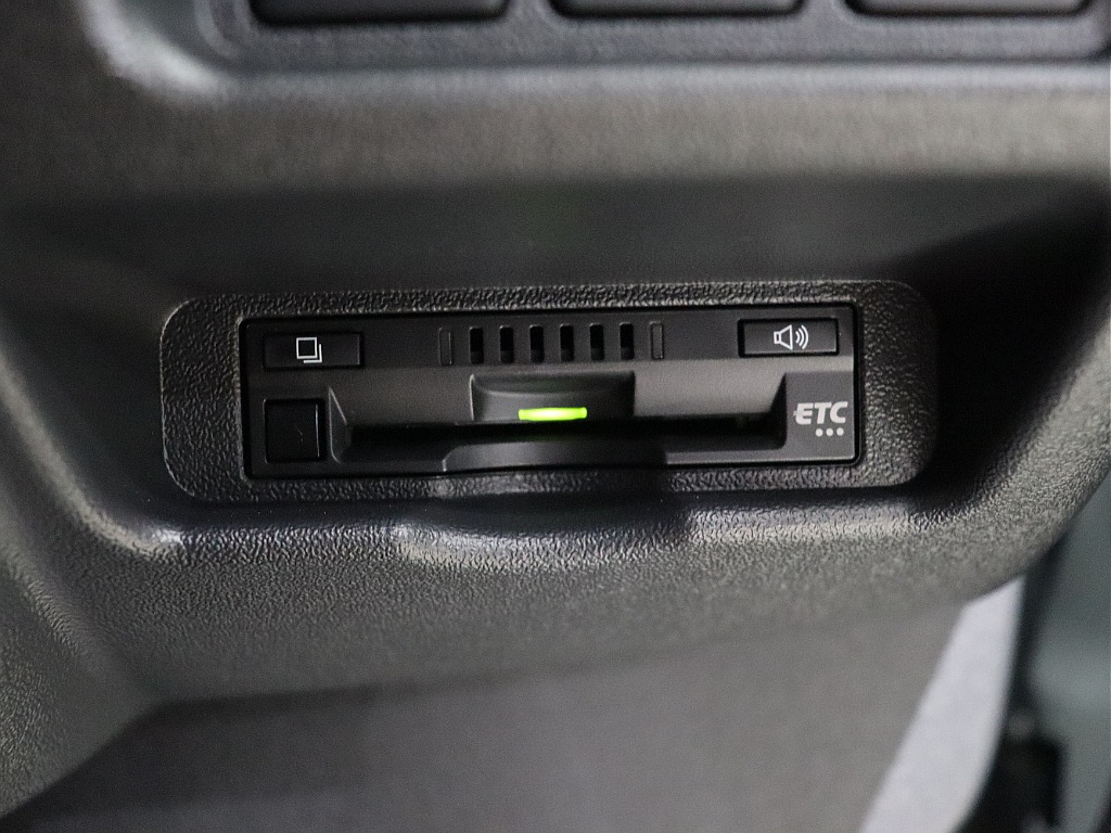 Renoca CoastLines・R7年スーパーGLアースカラーPKG・走行距離200キロ台