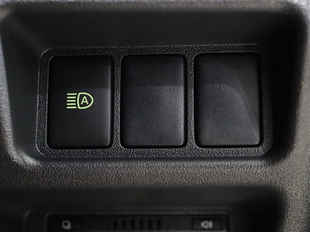 Renoca CoastLines・R7年スーパーGLアースカラーPKG・走行距離200キロ台