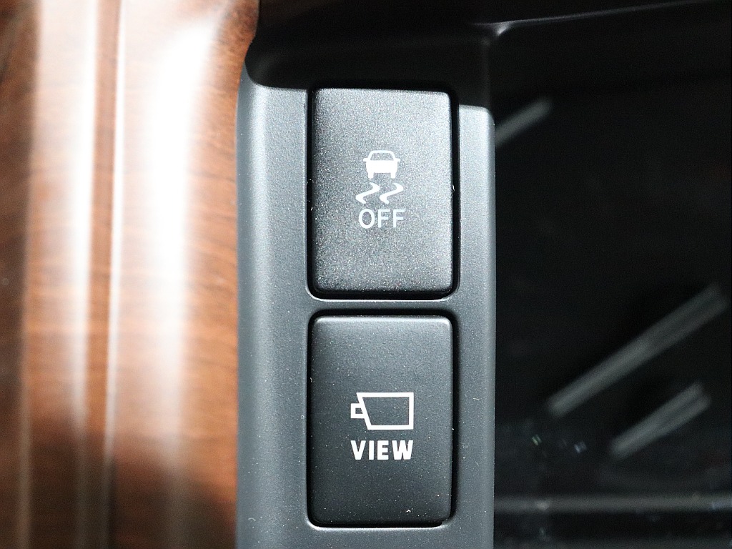 Renoca CoastLines・R7年スーパーGLアースカラーPKG・走行距離200キロ台