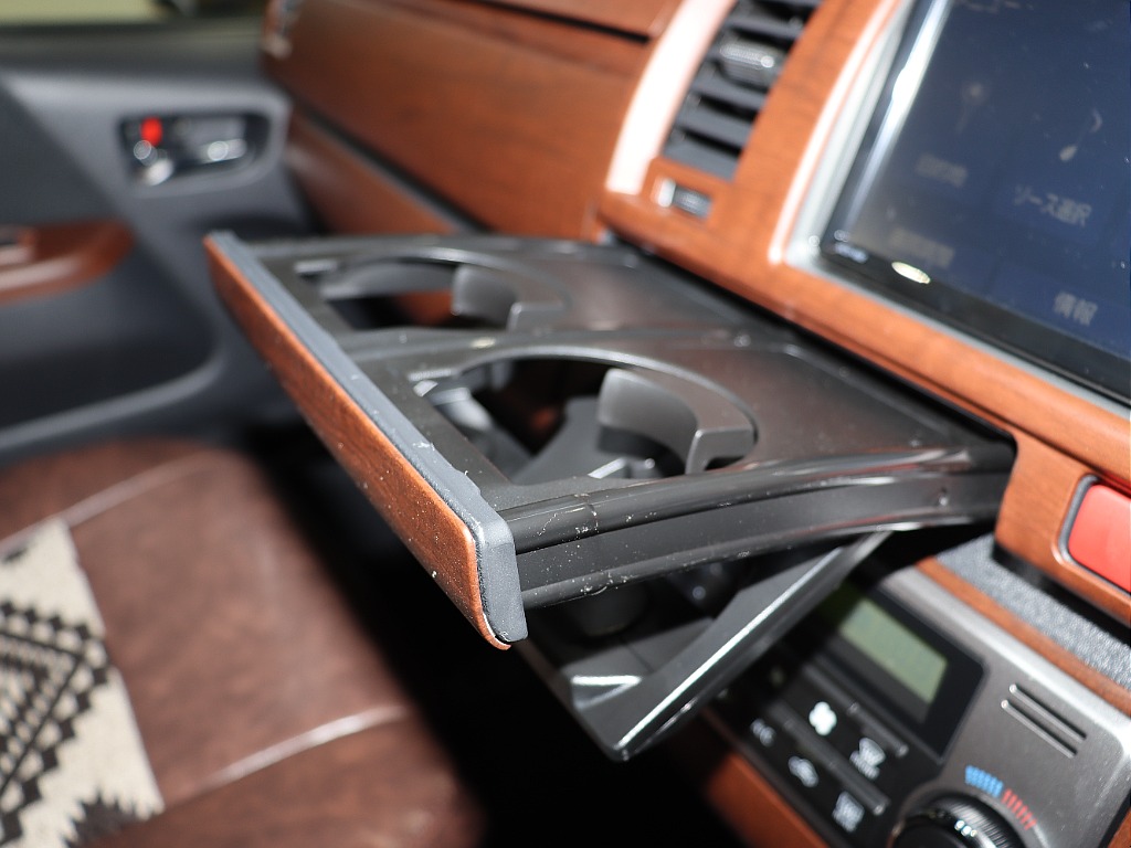 Renoca CoastLines・R7年スーパーGLアースカラーPKG・走行距離200キロ台