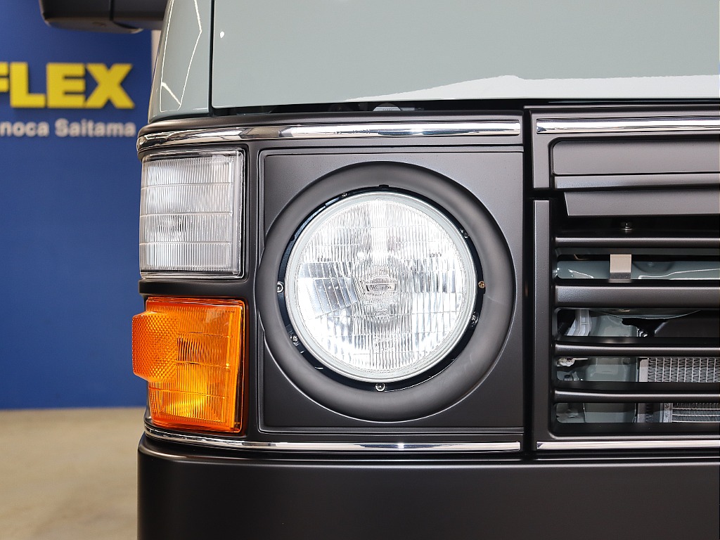 Renoca CoastLines・R7年スーパーGLアースカラーPKG・走行距離200キロ台