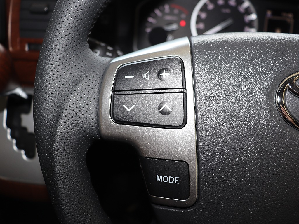 純正シルバー×角目フェイス×マットブラックペイント・13.3インチディスプレイオーディオ♪