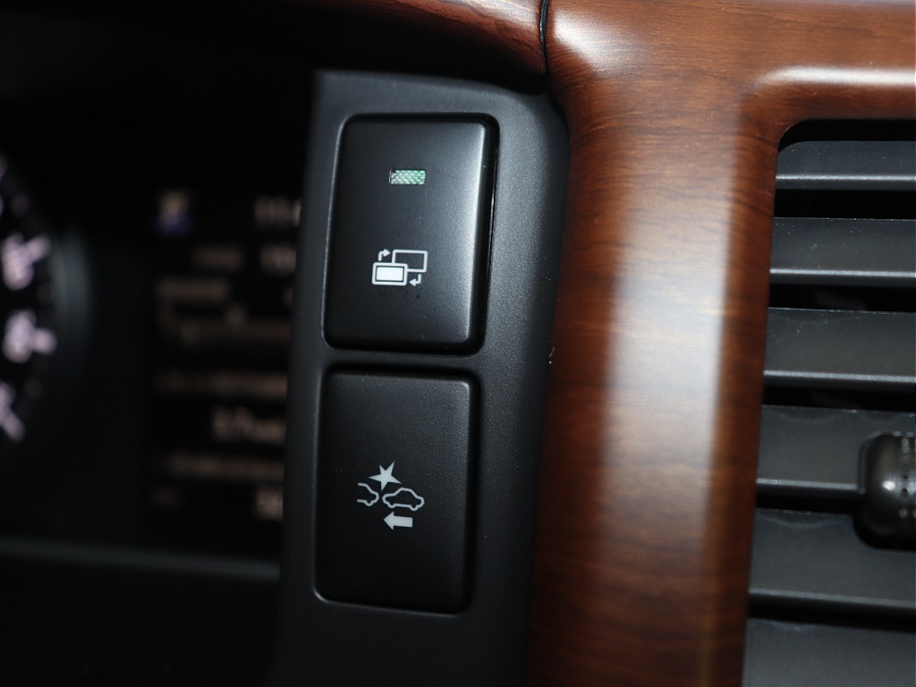 純正シルバー×角目フェイス×マットブラックペイント・13.3インチディスプレイオーディオ♪