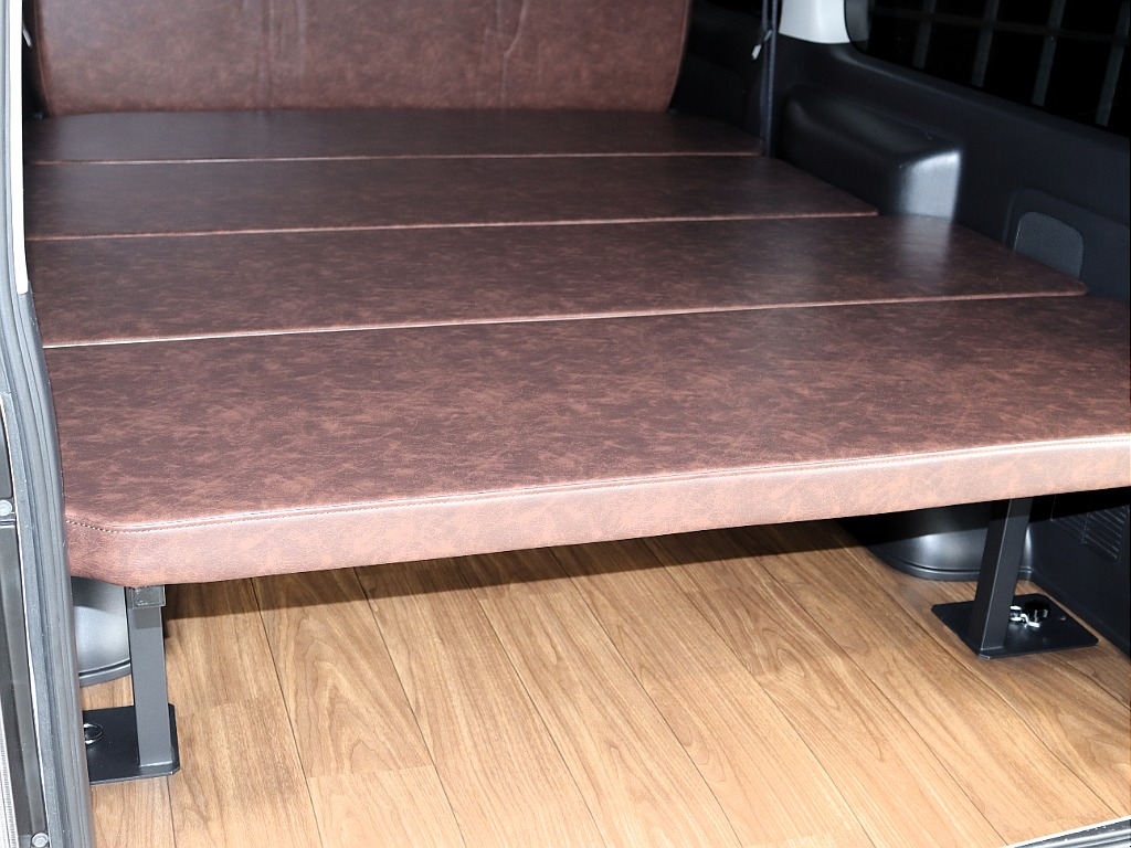 トヨタ ハイエースバン(19枚目)