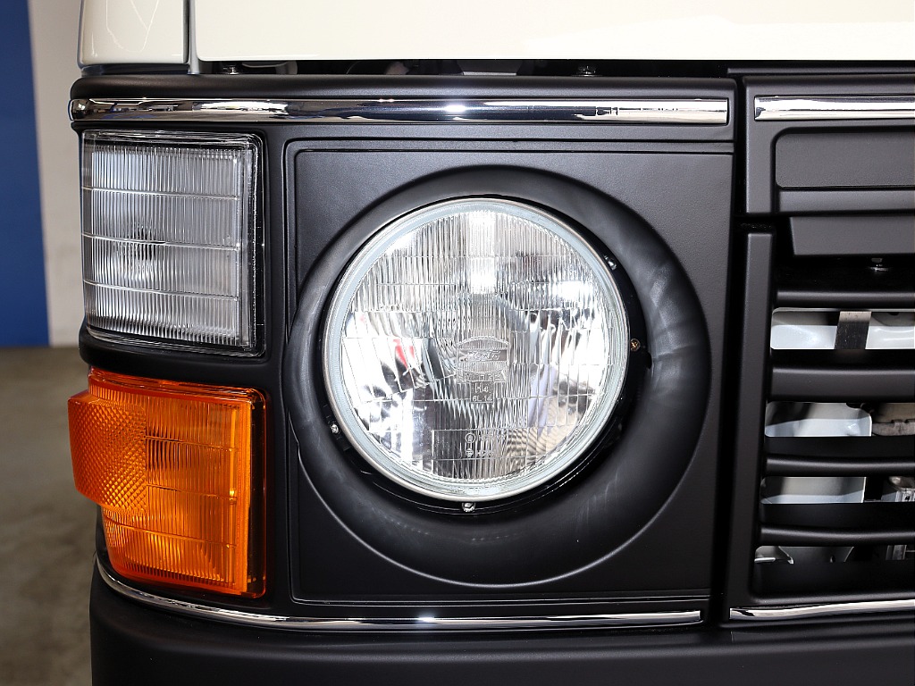 トヨタ ハイエースバン(40枚目)