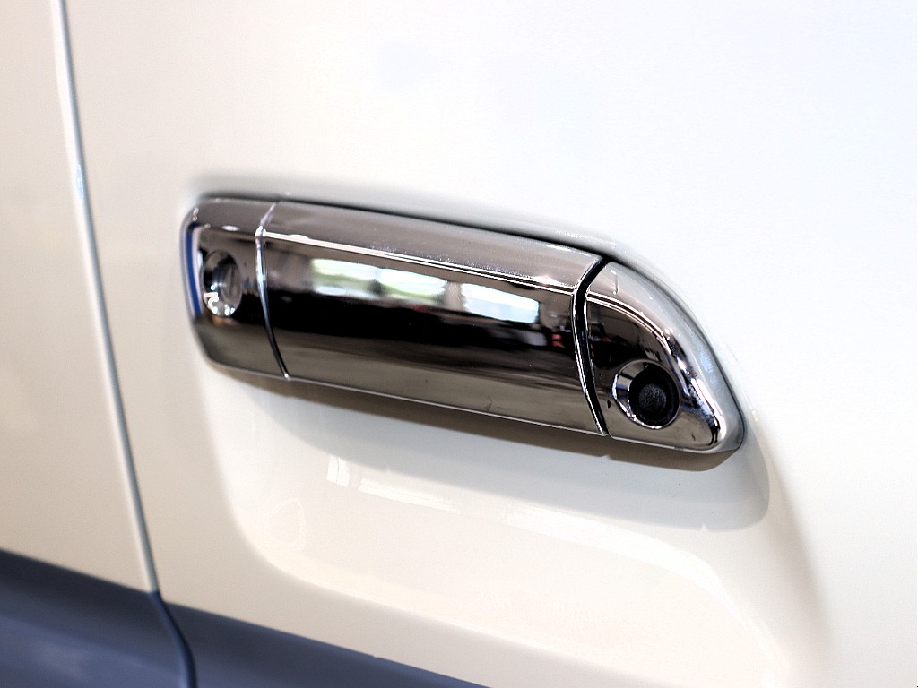 トヨタ ハイエースバン(49枚目)