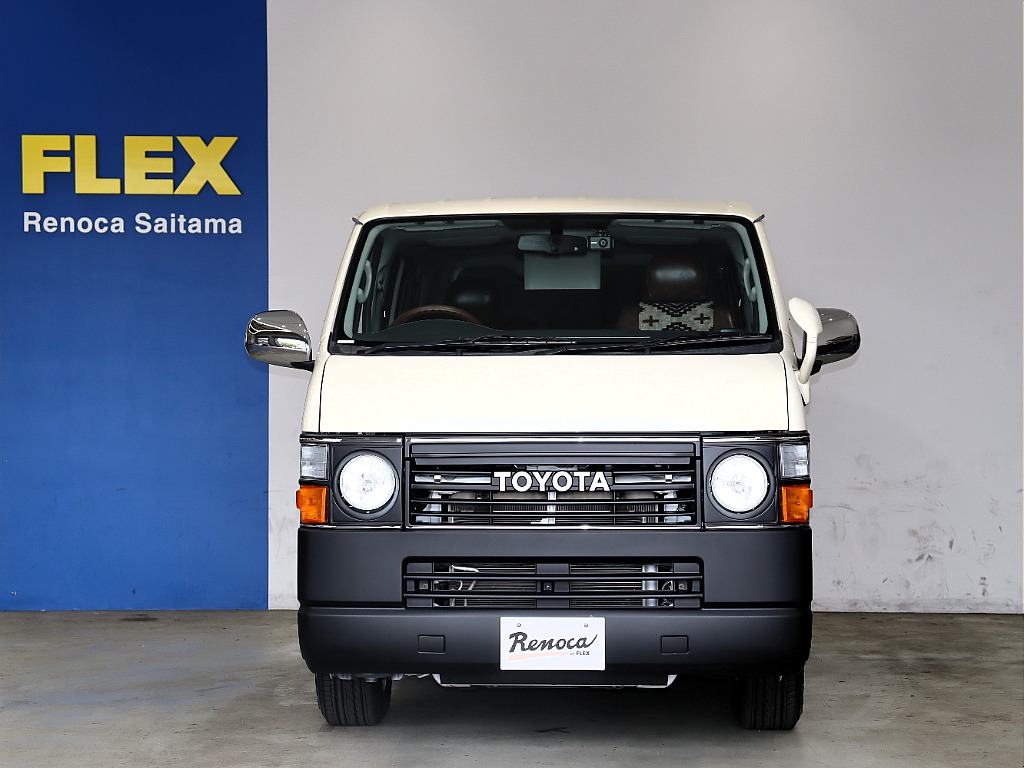 トヨタ ハイエースバン(6枚目)