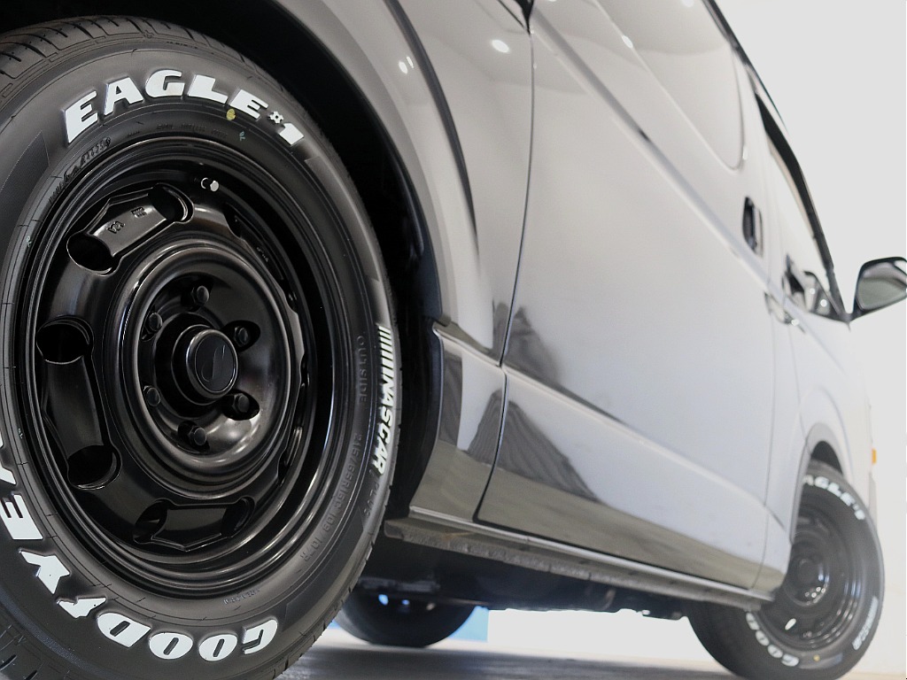 トヨタ ハイエースバン(11枚目)