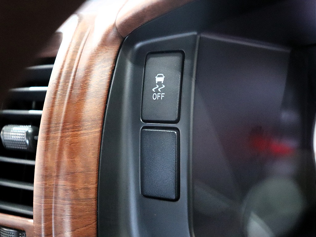 トヨタ ハイエースバン(32枚目)