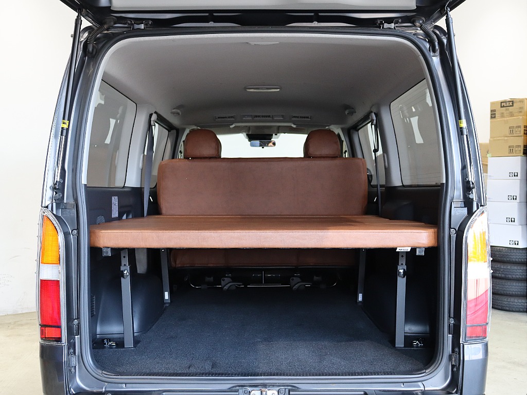 トヨタ ハイエースバン(55枚目)