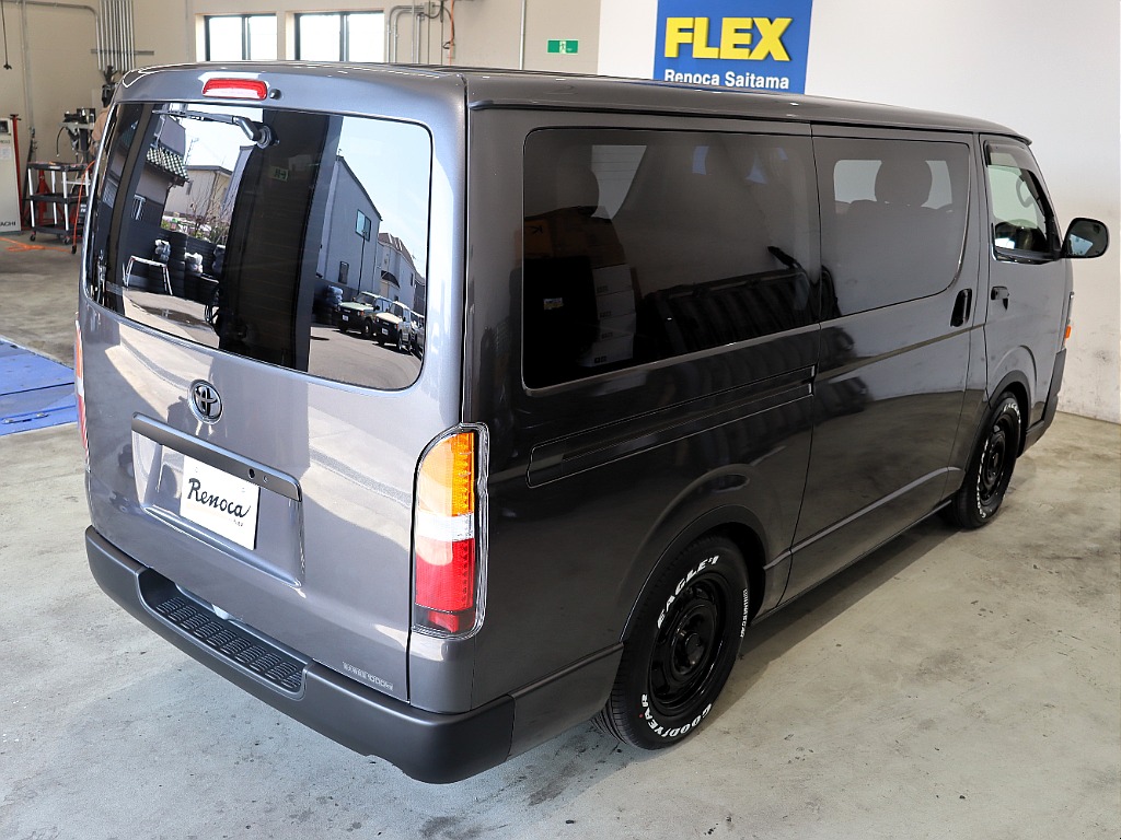 トヨタ ハイエースバン(7枚目)