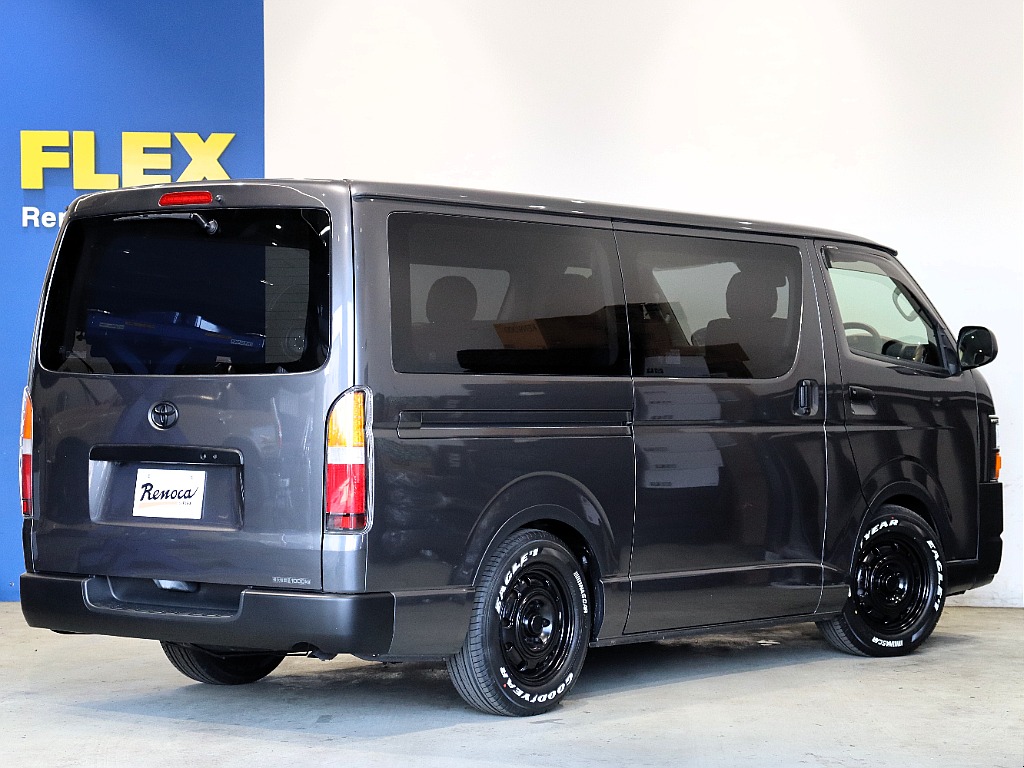 トヨタ ハイエースバン(9枚目)