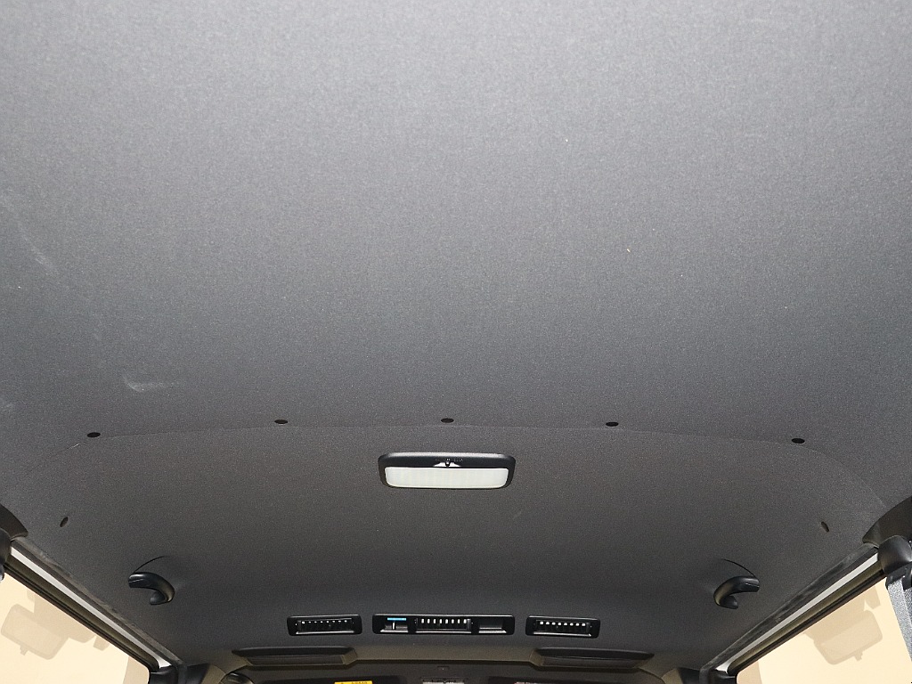 【Renoca CoastLines/6型DARKPRIMEⅡディーゼル4WD】希少なディーゼル4WD!!角目フェイス×純正ホワイト