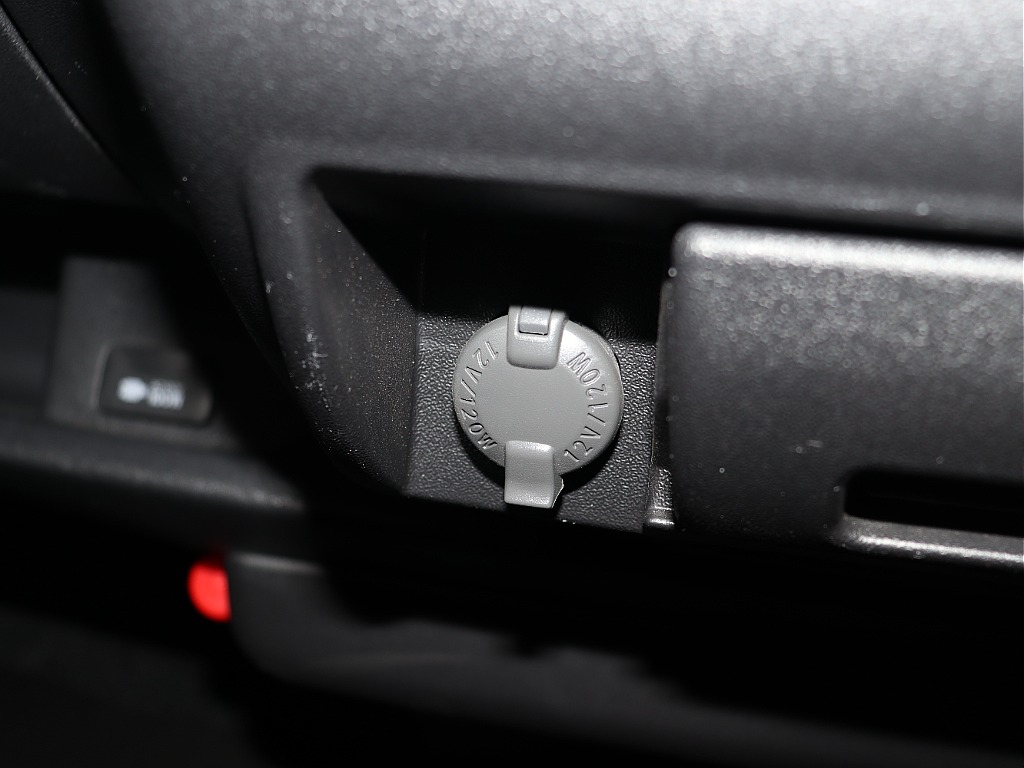 【Renoca CoastLines/6型DARKPRIMEⅡディーゼル4WD】希少なディーゼル4WD!!角目フェイス×純正ホワイト