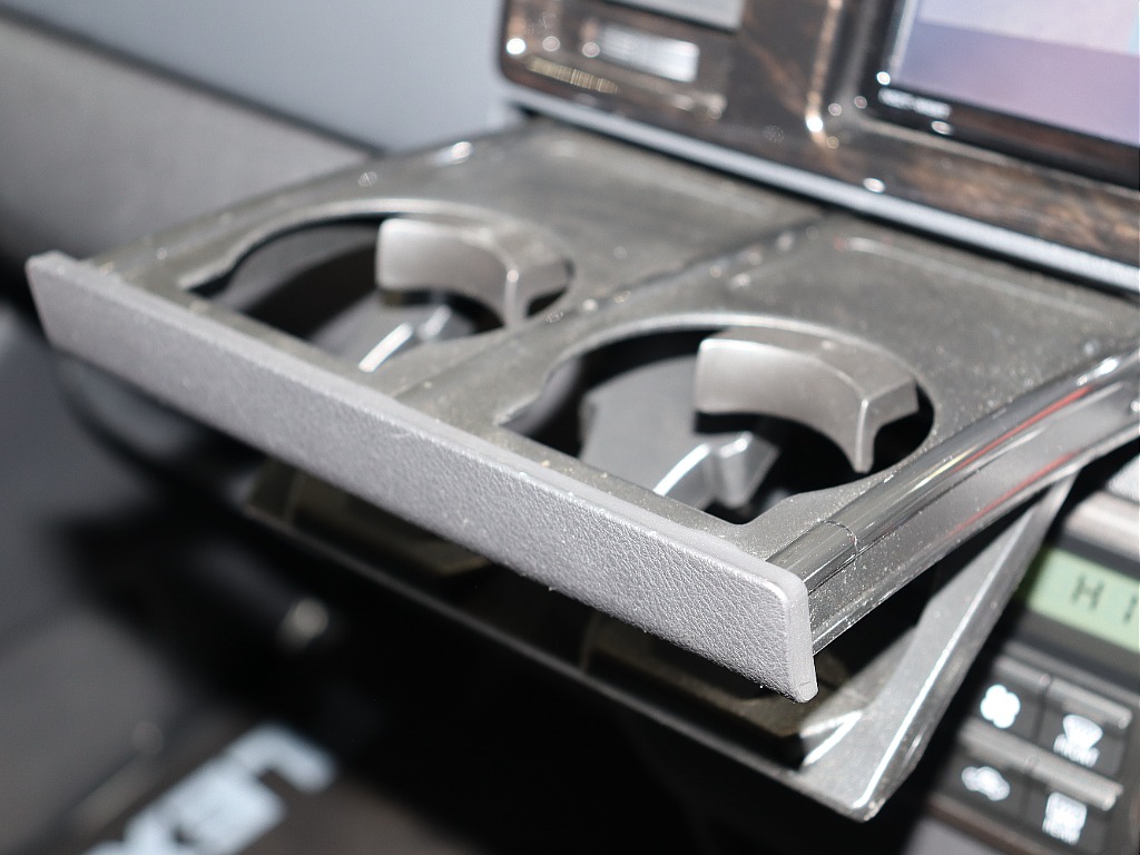 【Renoca CoastLines/6型DARKPRIMEⅡディーゼル4WD】希少なディーゼル4WD!!角目フェイス×純正ホワイト