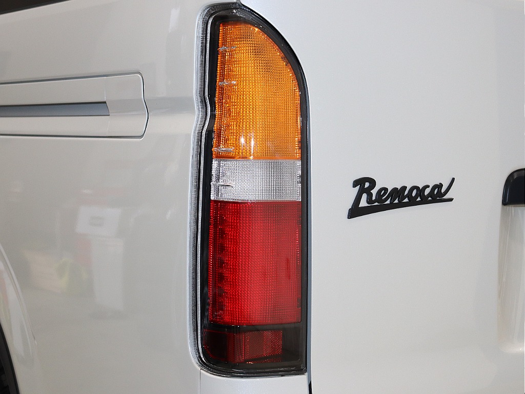 【Renoca CoastLines/6型DARKPRIMEⅡディーゼル4WD】希少なディーゼル4WD!!角目フェイス×純正ホワイト