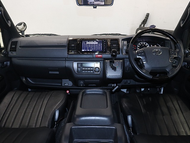 【Renoca CoastLines/6型DARKPRIMEⅡディーゼル4WD】希少なディーゼル4WD!!角目フェイス×純正ホワイト