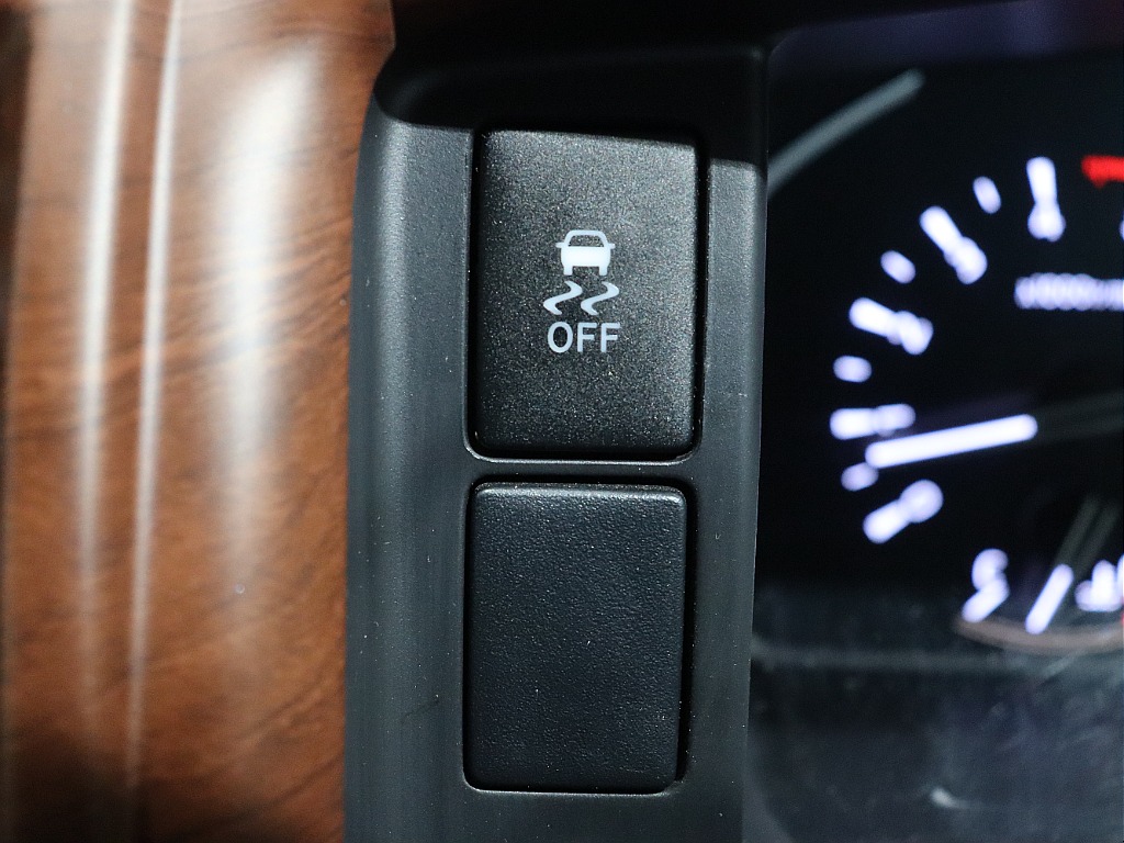 トヨタ ハイエースバン(25枚目)