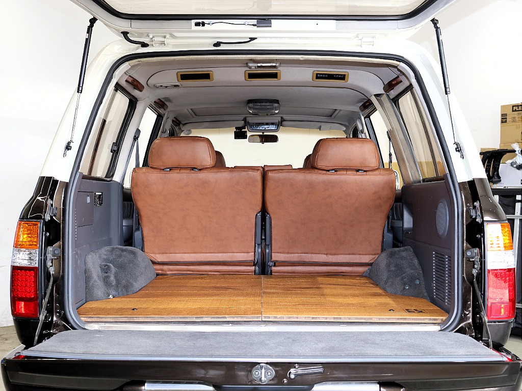 【Renoca WONDER/LC80後期】Renocaさいたまオリジナル“UCブラウン”ペイント♪