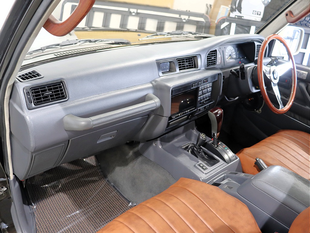 【Renoca WONDER/LC80後期】Renocaさいたまオリジナル“UCブラウン”ペイント♪