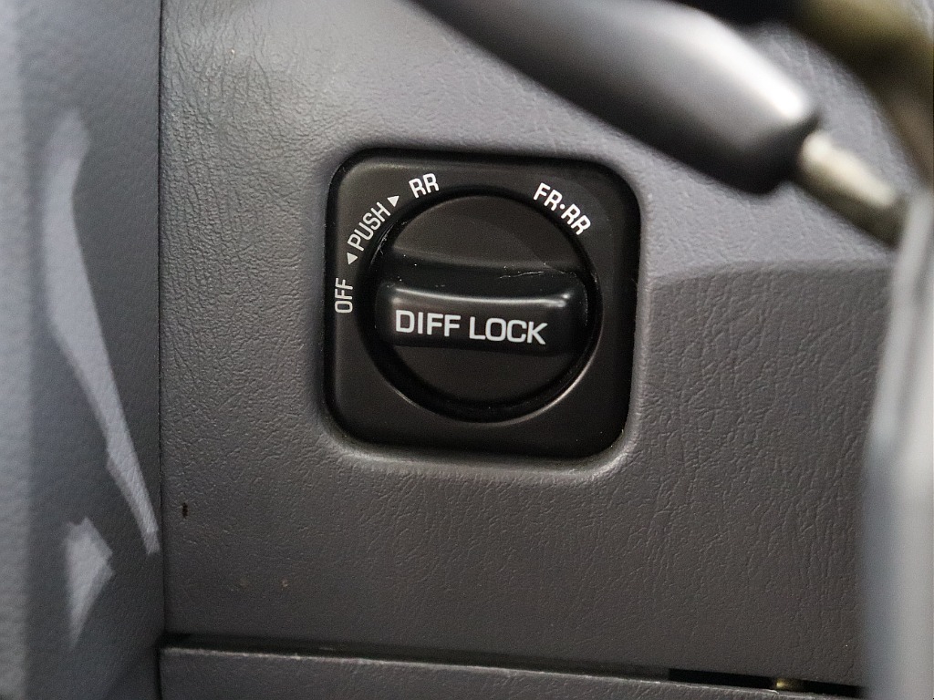 【Renoca WONDER/LC80後期】Renocaさいたまオリジナル“UCブラウン”ペイント♪