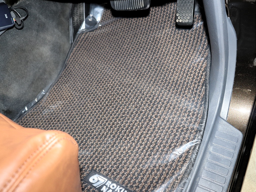 【Renoca WONDER/LC80後期】Renocaさいたまオリジナル“UCブラウン”ペイント♪