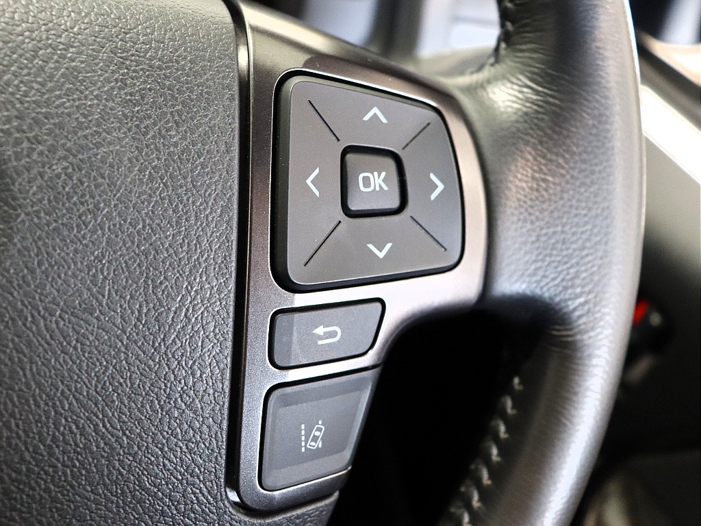 【Renoca CoastLines/R3年ワイドVディーゼル2WD】丸目フェイス＆純正パール♪