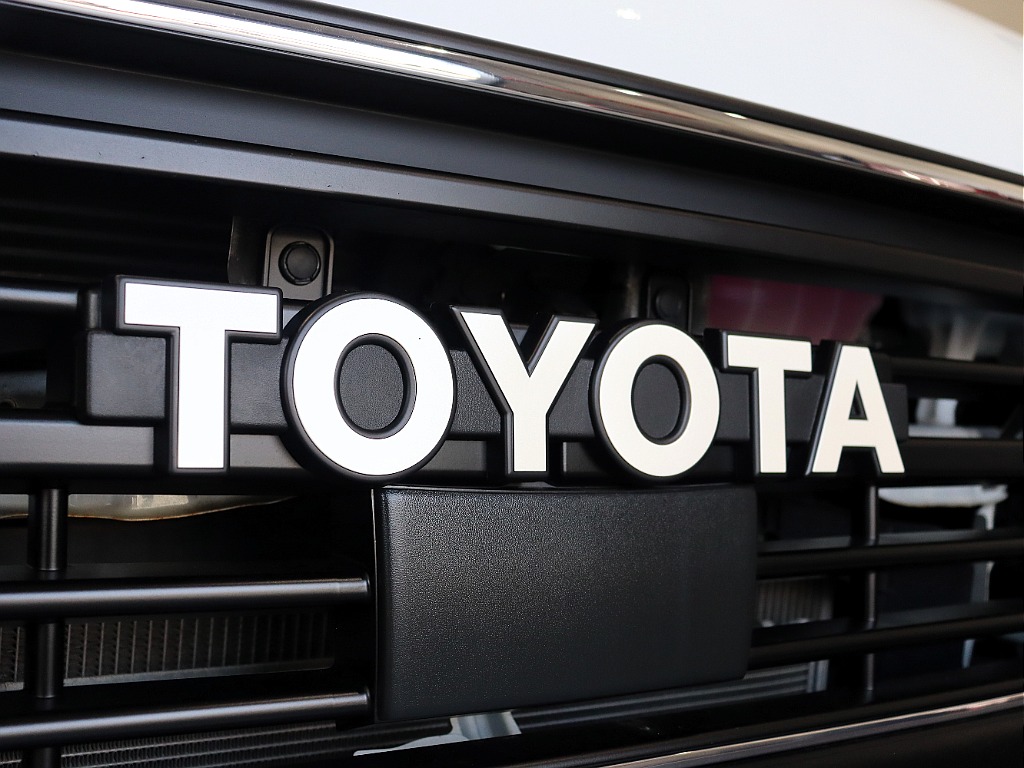 【Renoca CoastLines/R3年ワイドVディーゼル2WD】丸目フェイス＆純正パール♪