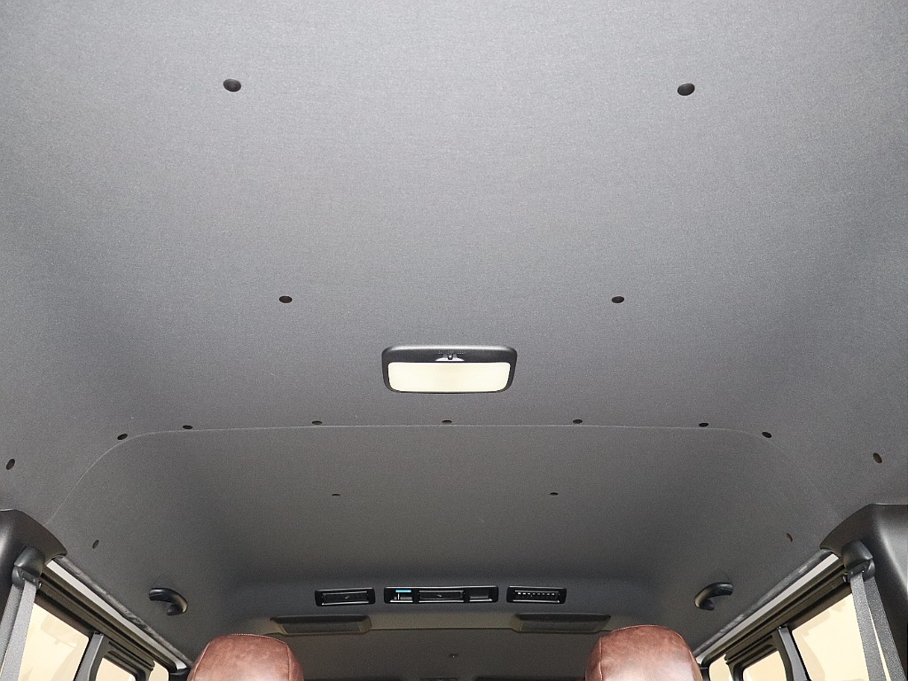 【Renoca CoastLines/R3年ワイドVディーゼル2WD】丸目フェイス＆純正パール♪