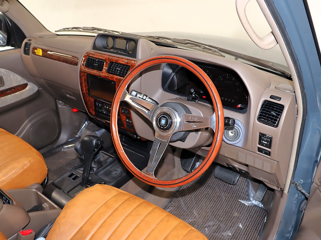 トヨタ ランドクルーザープラド(14枚目)