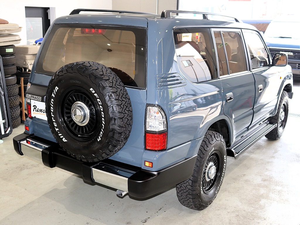 トヨタ ランドクルーザープラド(8枚目)