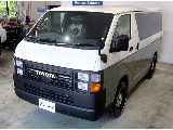 トヨタ ハイエースバン(6枚目)