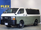 トヨタ ハイエースバン(1枚目)