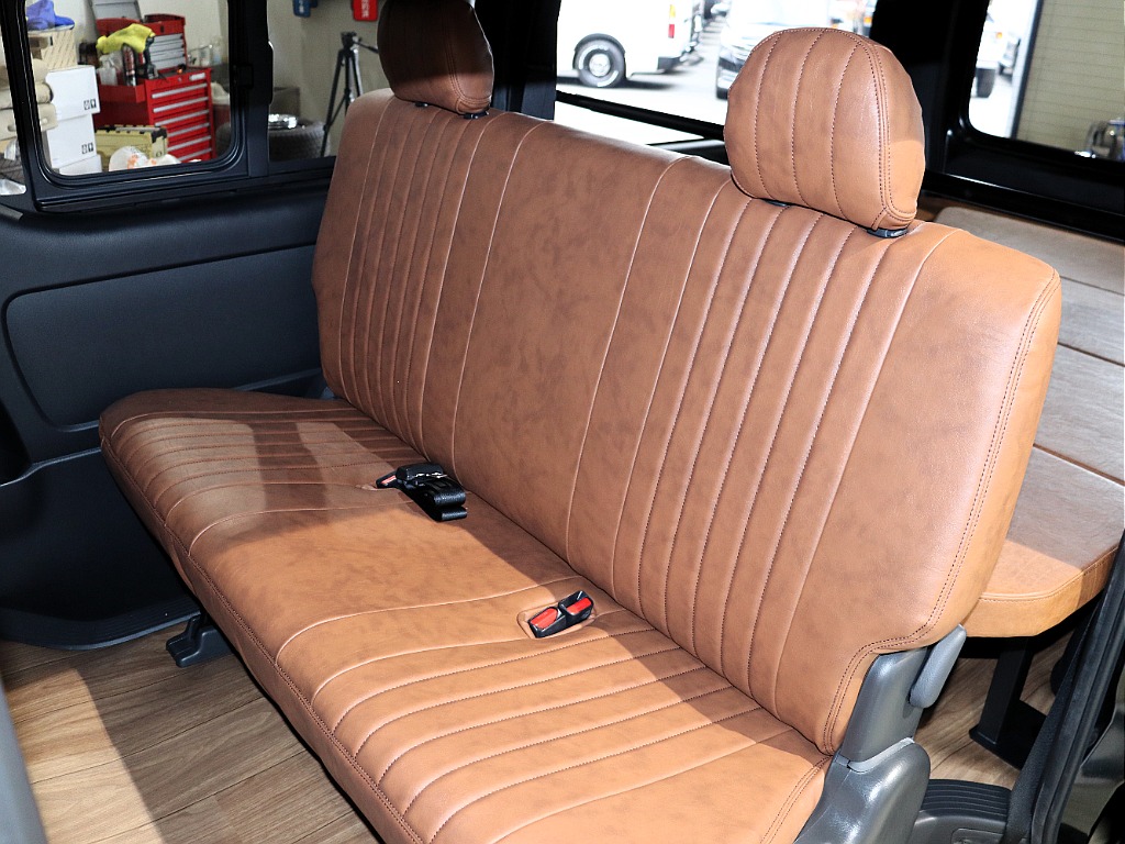 トヨタ レジアスエース(15枚目)